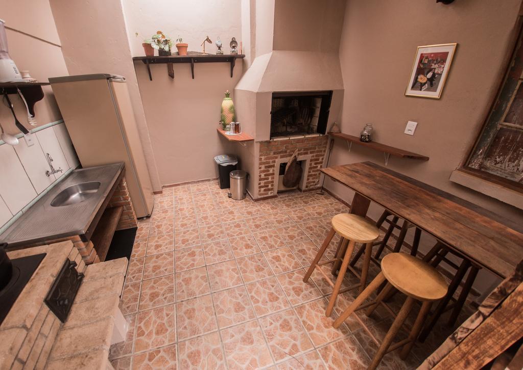 Frida Casa Hostel Πελότας Εξωτερικό φωτογραφία